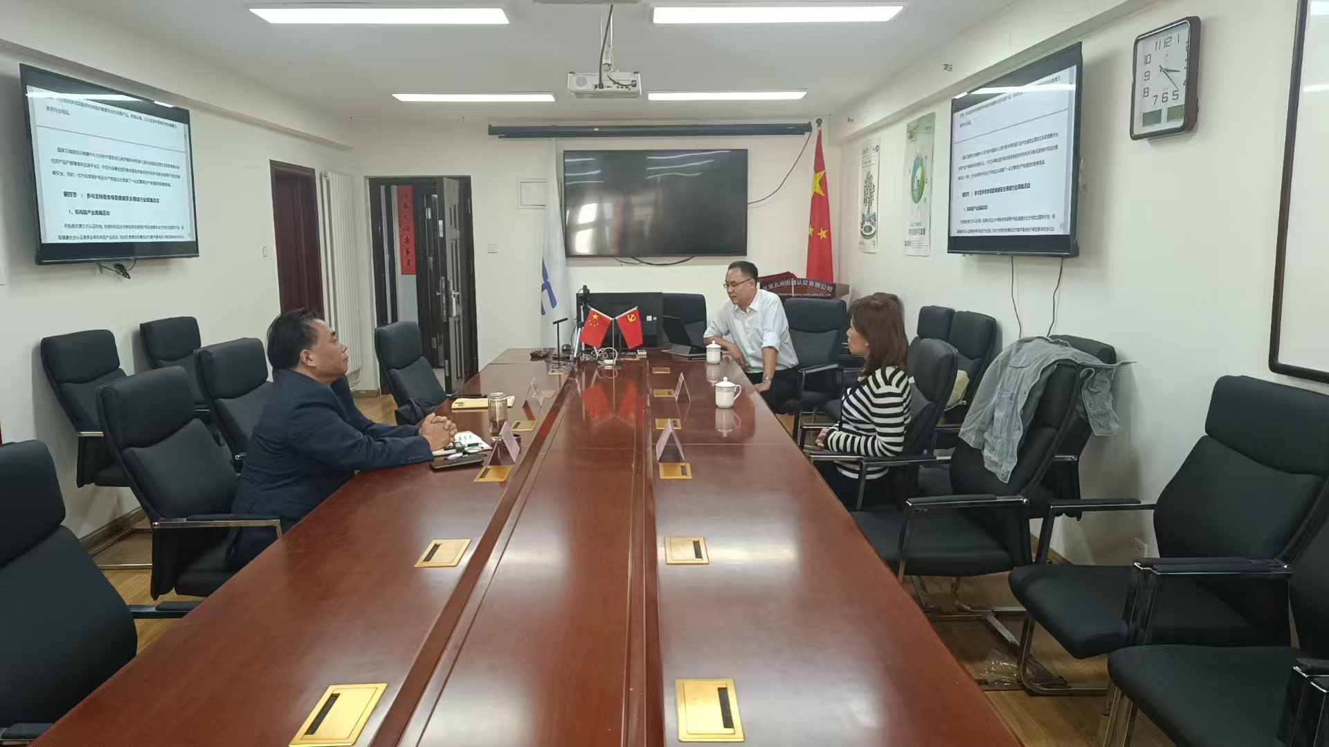 1760682815297068.jpg 9d8514c8f371e83055e25917123ead8b.jpg